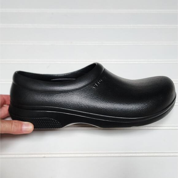 Crocs Unisex Adult On The Clock Work Slip On Clogs Size 9 Men\'s/11 Women\'s Black main image 5